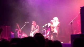 Awful - Courtney Love (live in Sydney)