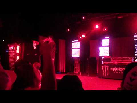 Kutt Calhoun performing 
