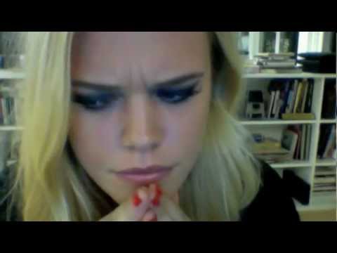 Julia Frej ringer konstnärskollektivet