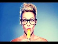 Tiffany Dunn - One By One.wmv 