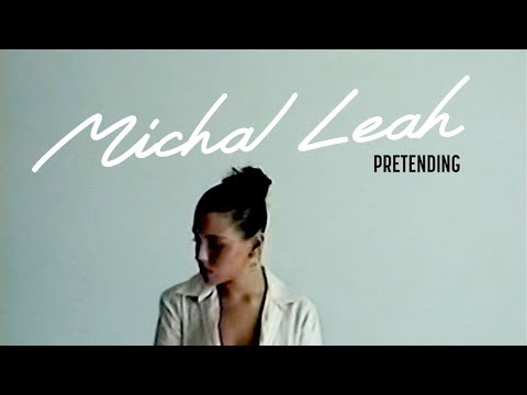 Miniatura de Pretending