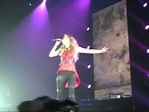 AMERICAN IDOL TOUR Angie Miller Live 8/20/2013 Manchester NH (Front Row)