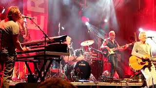 Es Lebe der Zentralfriedhof