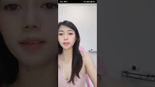 Download lagu Bigo Live Theresia Rocking Her Boat While Sitting!!? mp3