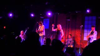 Kelly Willis and Bruce Robison - Border Radio - 06/08/13 - at The Birchmere