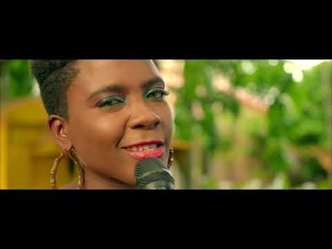 ESTHER SURPRIS-PA VIN GATE JOUNEN'M OFFICIAL VIDEO