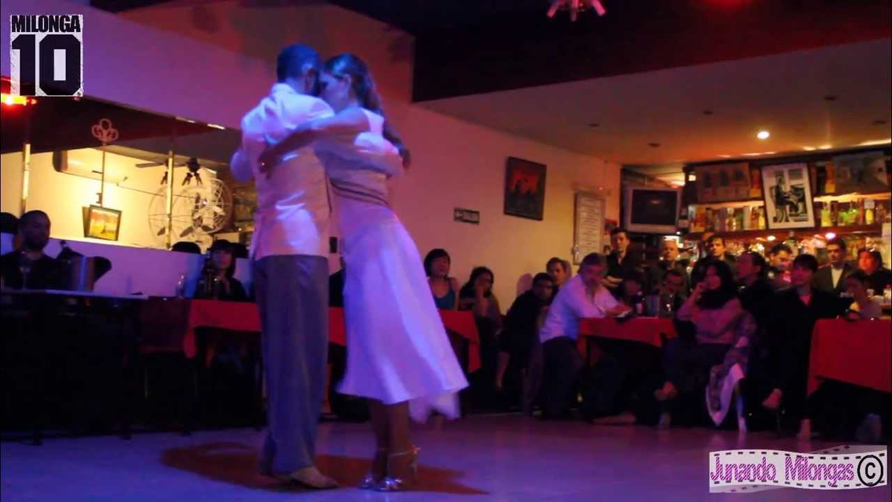 Claudio Gonzalez y Melina Brufman en MILONGA10 01/03