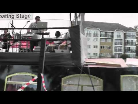 2011 Cav H Floating Stage Bloco Electro + Abdoul
