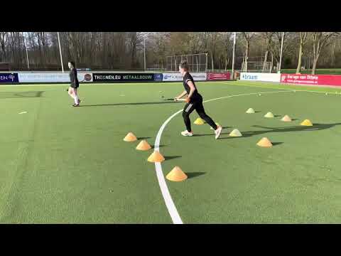 SKILLZ Hockeysupport - Passeerbeweging (drag naar rechts)