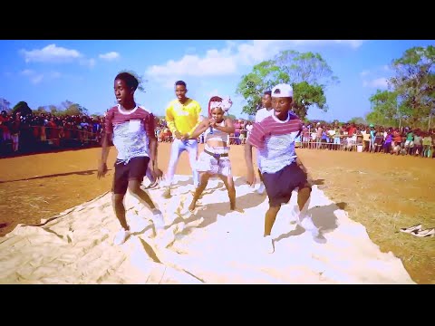 Egfar Manuel Feat. Miss Laura - Barcelona (Produc by Fauteezy baby)