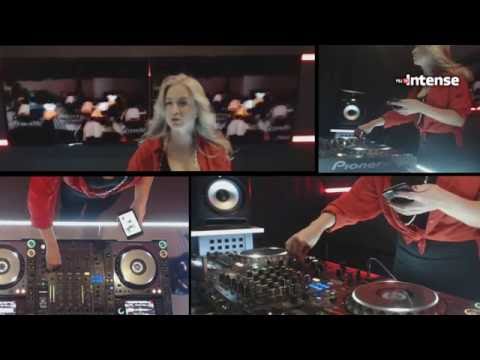 Amely - Live @ Radio Intense 27.01.2015