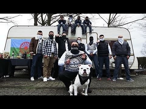 [KAKKONNEKT] TITAN FT. SAMZEY & DZUMS ► „LA FAMILIA“ (Official HD Video)