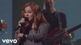 Katy B - Easy Please Me (Live at iTunes Festival 2011)