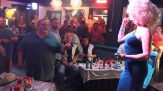 Aggy Dune &quot;All Around The World&quot;