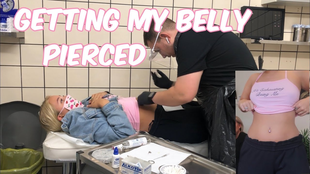 Getting My BELLY BUTTON pierced! I Nearly FAINTED
