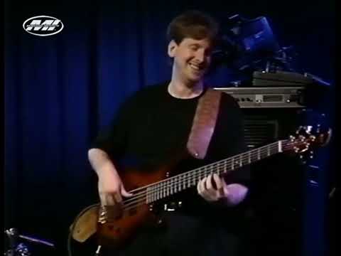 Tom kennedy - bass solo