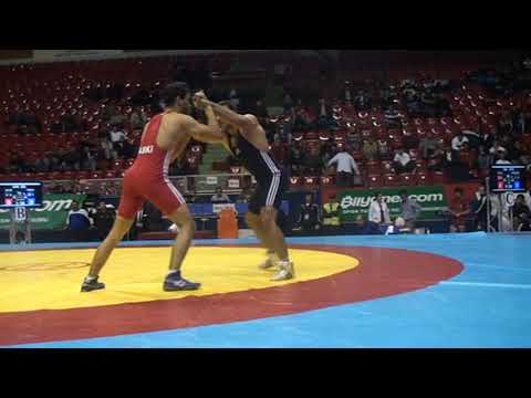 2011 TÜRKİYE GREKOROMEN GÜREŞ  ŞAMPİYONASI  MAHMUT TOSUN RAMAZAN ŞAHİN  TEK SALTO  ANKARA