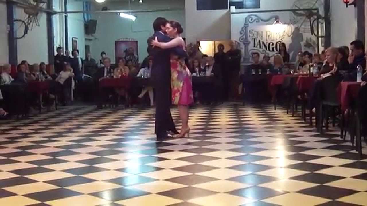 Video thumbnail for Sin Rumbo, bailan Ines Muzzopappa y Octavio Fernandez 2/3