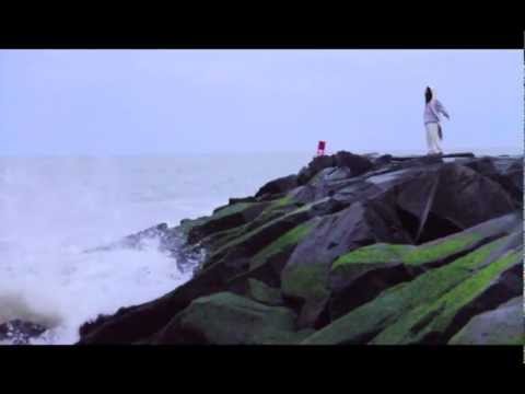 Malik Ferraud - Winter Sun Official Music Video