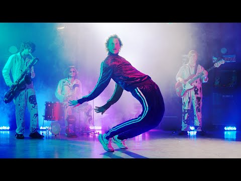 Lipstick Makeup (Official Music Video)