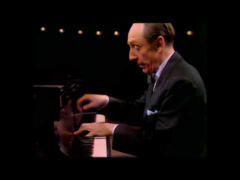 Vladimir Horowitz plays Chopin Polonaise in F-sharp minor, Op. 44 (1968) HQ