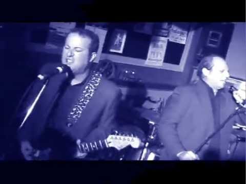 The New Invincibles 'Firepole' Live at the Hydey 2006