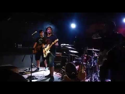 CITY OF BUSINESS - Crimson Colt - 11/08/2018 - Rocksound Bcn