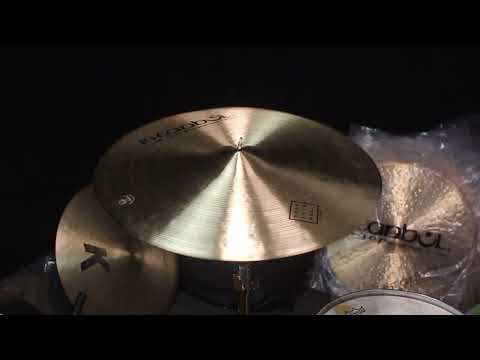 Istanbul Agop 22" Traditional Dark Ride - 2423g