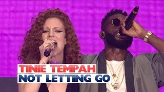Tinie Tempah Ft. Jess Glynne - &#39;Not Letting Go&#39; (Live At The Jingle Bell Ball 2015)
