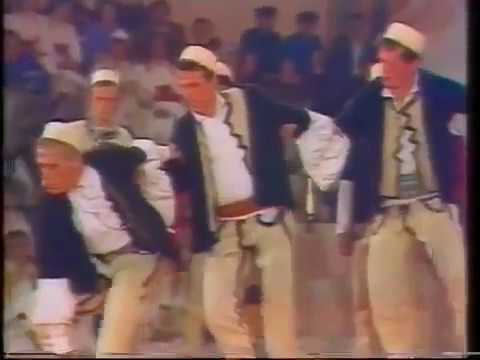 Valle lumjane burrash