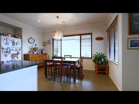 13 Manna Gum Drive, Epsom, VIC 3551, 3 chambres, 2 salles de bain, House