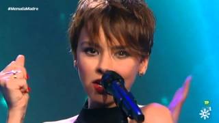 Menuda noche | Chenoa nos presenta &#39;Soy humana&#39;