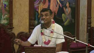 Sunday Feast City of Nine Gates on 11th June 2017 by H.G Ras Parayan Das at ISKCON Chowpatty