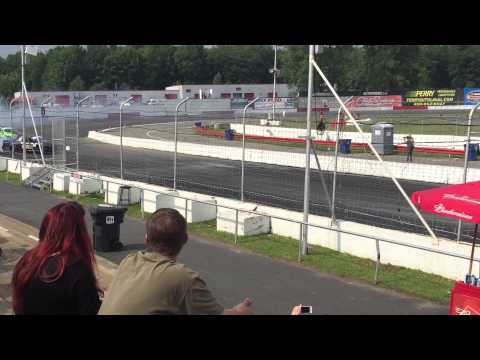 Martin Langlois vs Jeff Laflamme Formula Drift Canada Autodrome St-Eustache