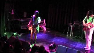 Deerhoof performing Giga Dance, Buck And Judy and Fresh Born