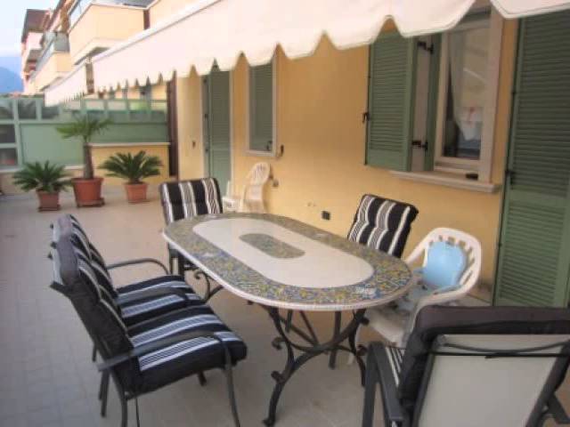 RIF. A/618 - Marina di Massa, in pieno centro ed a soli 250 mt dal mare