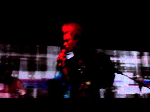 SneakySoundSystem-HollywoodCA-20120328