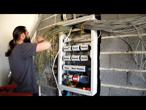 Składamy rozdzielnicę Jak luksiuelektryk to robi ? Poradnik od A do Z  Część 3