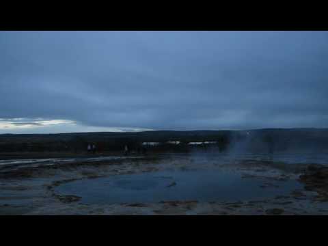 Strokkur (Geysir, Iceland)