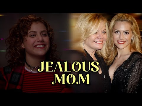 Did Brittany Murphy’s mom KlLL her to steal her husband? This is weird..