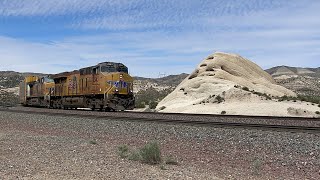 Union Pacific Autoracks Train! Amazing Blue Skies High Clouds! 3-17-22 4KHDR!