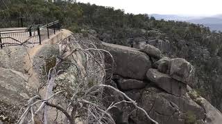 preview picture of video 'Lookout at Mount Buffalo'