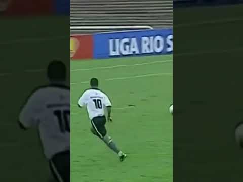 Gol de Dodô na vitória por 4x2 pra cima do Flamengo em 2002 #futebol #classicobrasileiro
