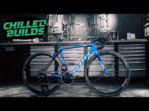 Francis Cade's Rim Brake Scott Addict RC with Sram Force AXS