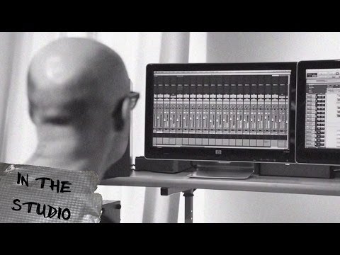 In The Studio with Moby - The Perfect Life (Drums)