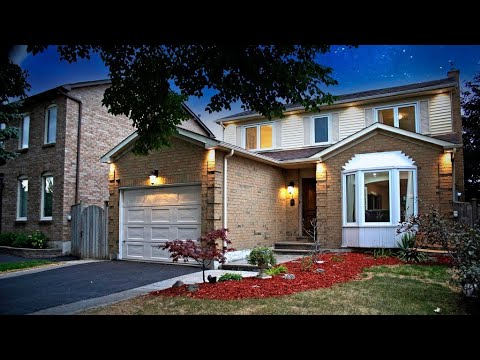 🚨🚨LOOKING FOR A HOUSE WITH A POOL? CHECK THIS ONE OUT! | 🔥 FOR SALE🔥 | 📍50 Nimrod Crescent