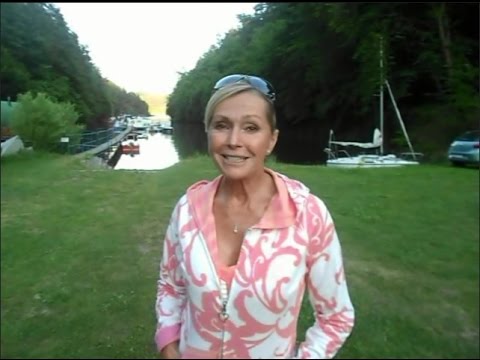 Helena Vondráčková - pozdrav ze 3. setkání fanoušků na Slapech (2015)