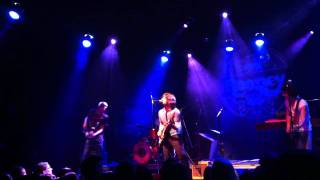 Rooney: &quot;Suckceed&quot; at the El Rey