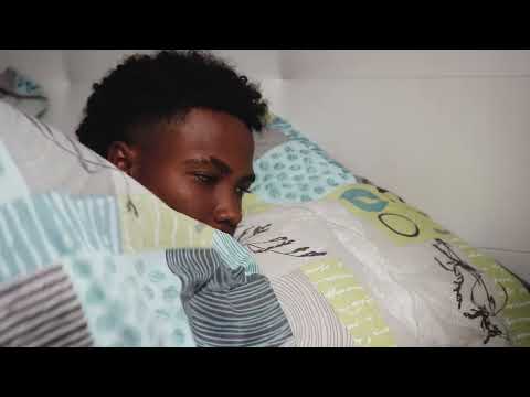 Oneking Mama Papa (Clip Officiel 2025 )