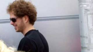 Scott MacIntyre with fans and his mom before American Idols Live Tour Syracuse New York